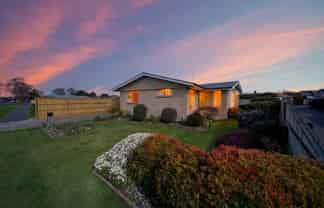 73 Crofton Road, Harewood