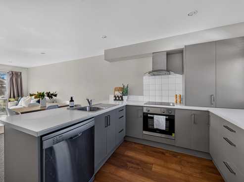 14/190 Lincoln Road, Addington