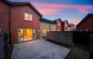 14/190 Lincoln Road, Addington