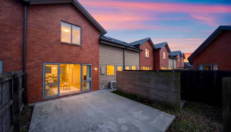 14/190 Lincoln Road, Addington
