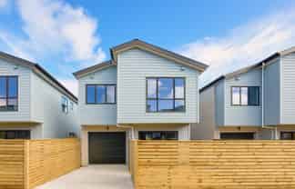 647 Tarapuka Road, Westgate