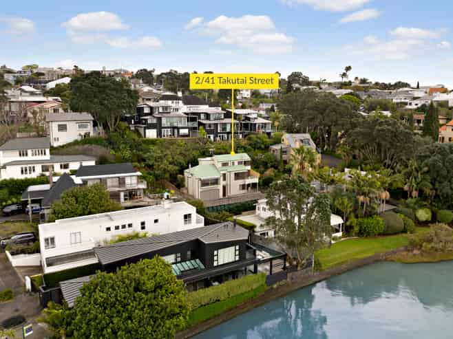 2/41 Takutai Street, Parnell
