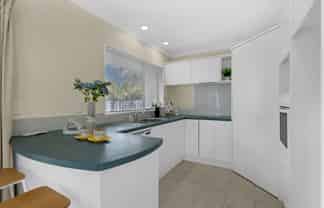 17 Menen Place, The Gardens