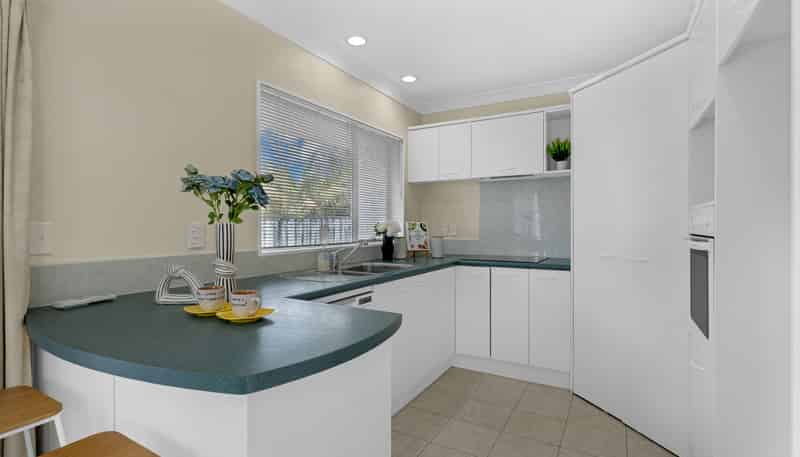 17 Menen Place, The Gardens