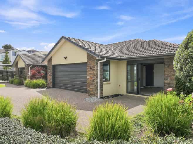 2 Flavell Drive, Orewa