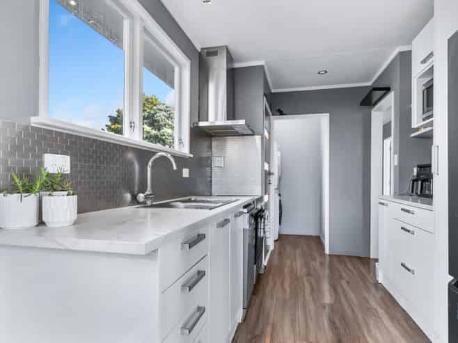 7 Ryder Crescent, Levin