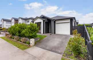 11 Sidwell Road, Wainui