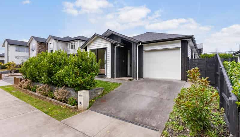 11 Sidwell Road, Wainui
