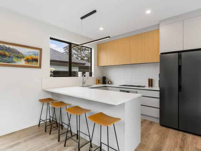 11 Sidwell Road, Wainui