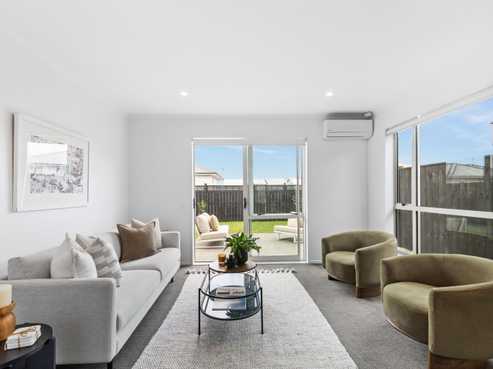 7 Forbes Mccammon Drive, Swanson