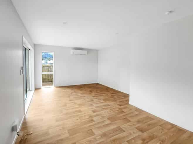 9/5 Westminster Road, Wainuiomata