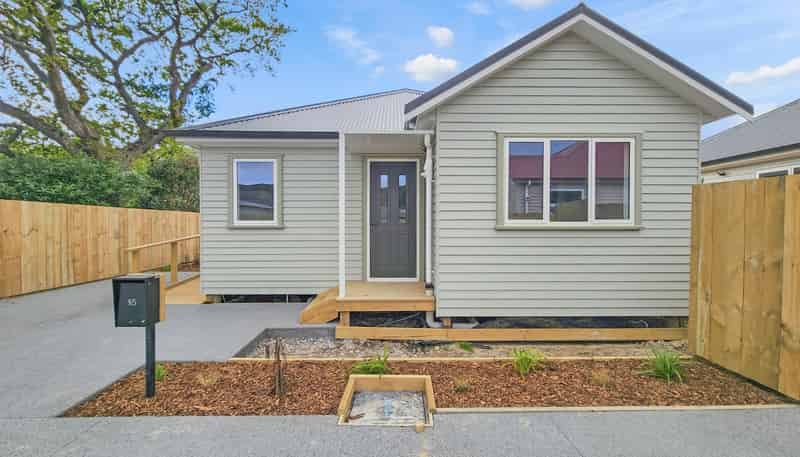 9/5 Westminster Road, Wainuiomata
