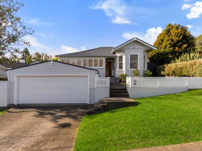 46 Belle Vue Avenue, Northcote Point