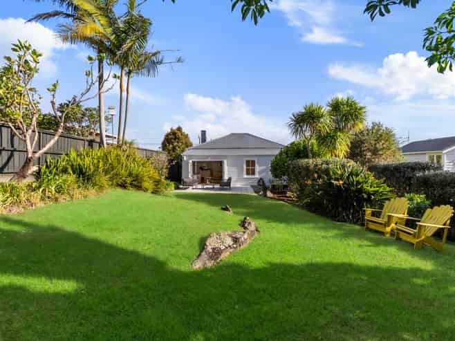 46 Belle Vue Avenue, Northcote Point