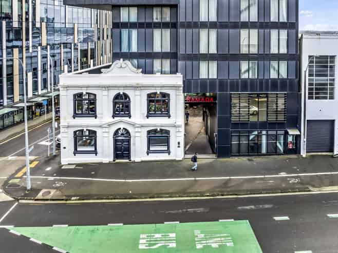 CBD retail seriously for sale or lease
