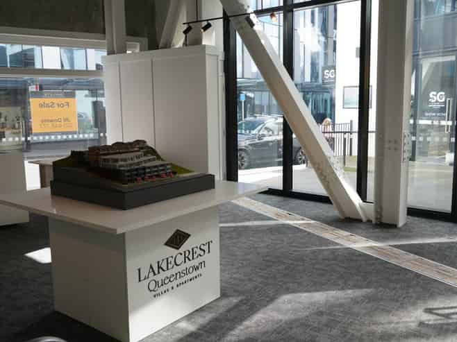 CBD retail seriously for sale or lease