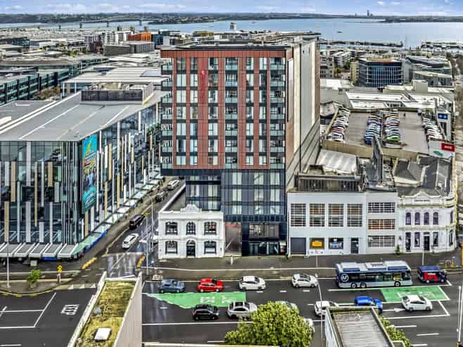 CBD retail seriously for sale or lease
