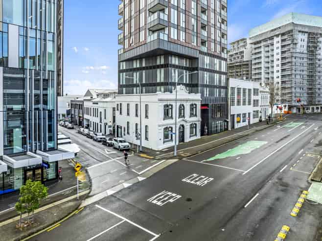 CBD retail seriously for sale or lease
