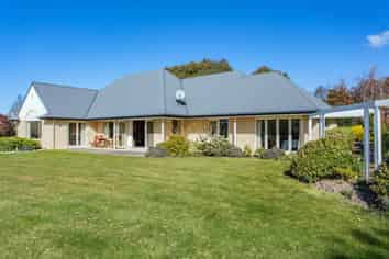 146 Douds Road, Sefton