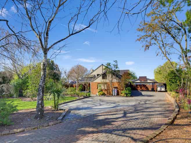21 Glenhill Drive, Witherlea