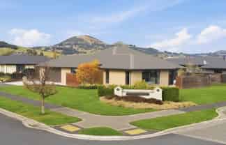 5 Dundee Road, Mosgiel