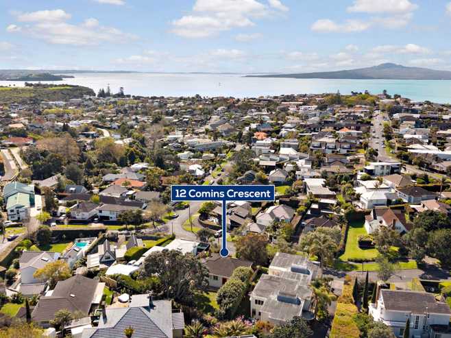 12 Comins Crescent, Mission Bay