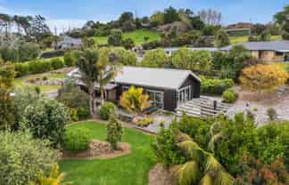 30 McCullough Road, Mangapai