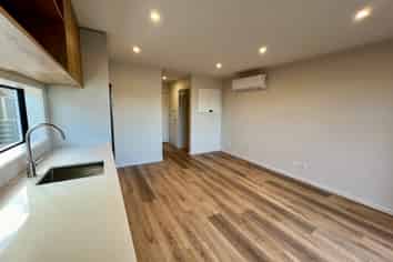 2/7 Birch Street, Waterloo