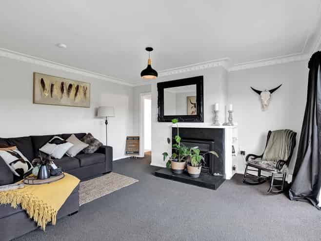 98 Brecon Road, Stratford