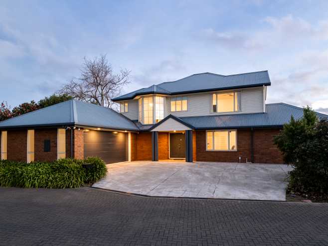 1 Oaktree Lane, Bishopdale