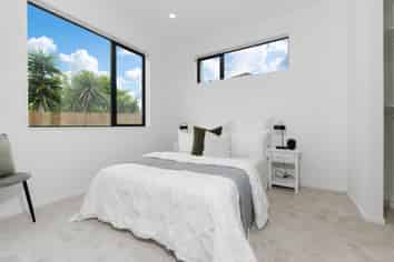 12E Karo Place, Glendene