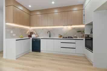 12E Karo Place, Glendene
