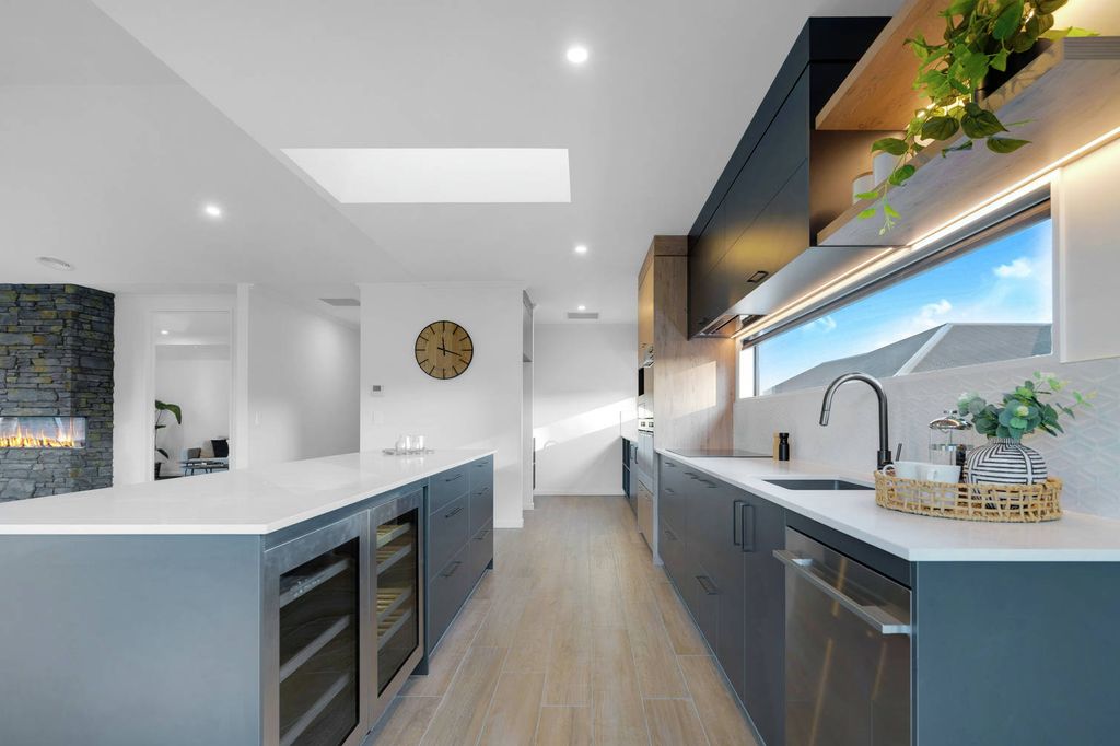 More Space. More Comfort. More Possibilities. 3