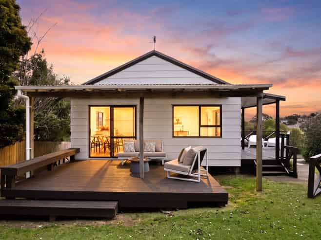 2/23 Flaunty Place, West Harbour