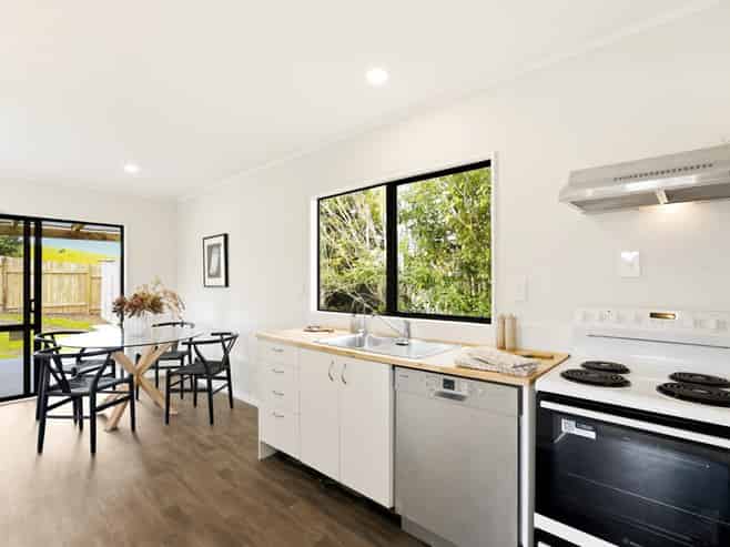 2/23 Flaunty Place, West Harbour
