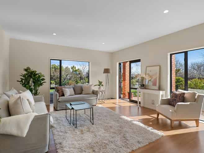 2 Harrys Way, Redwood
