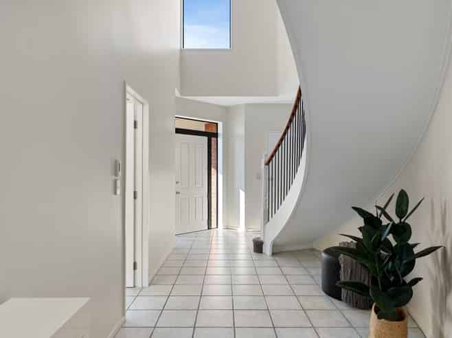 2 Harrys Way, Redwood