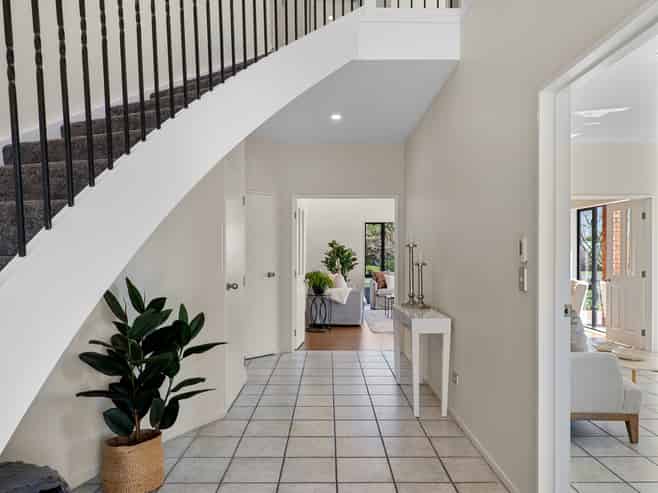 2 Harrys Way, Redwood