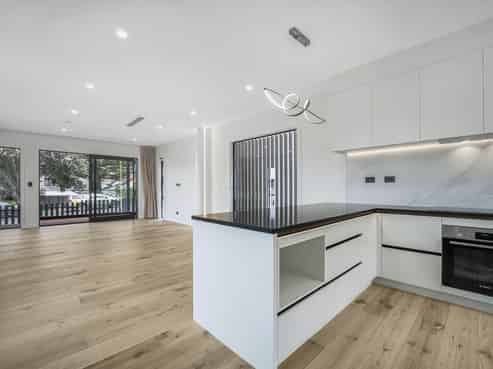 2/280 Great South Road, Epsom