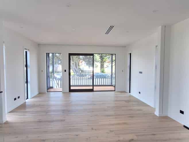 2/280 Great South Road, Epsom