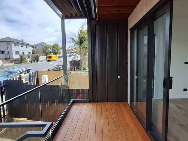 2/280 Great South Road, Epsom