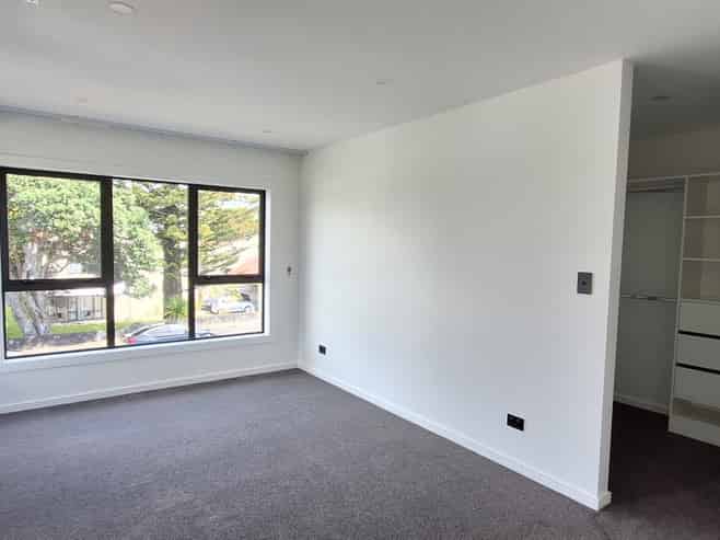 2/280 Great South Road, Epsom