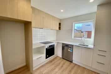8/2 Hammond Place, Spreydon