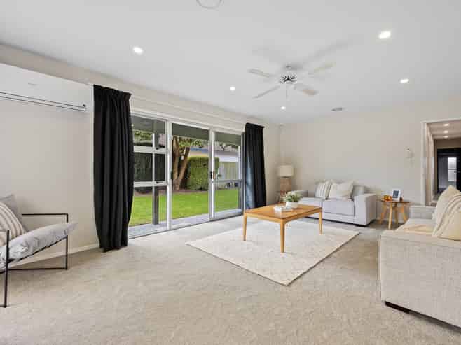 53 Sapphire Street, Casebrook
