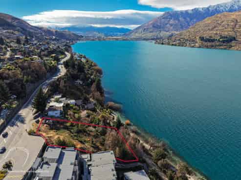 Lakefront development opportunity – RC granted