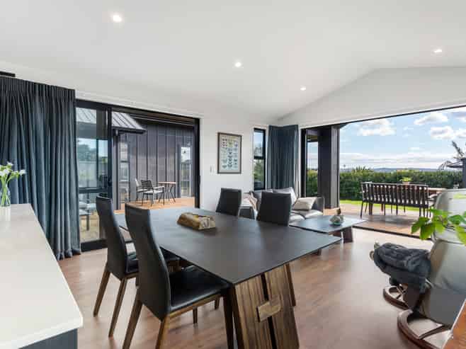 15 Keshvara Road, Beachlands