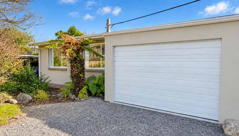2/2 West Belt, Lincoln