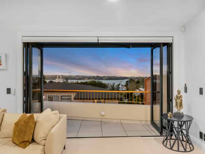 4/22 Curran Street, Herne Bay