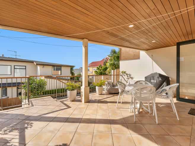 4/22 Curran Street, Herne Bay