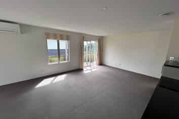 81 Kittiwake Drive, Albany